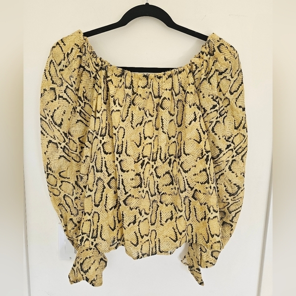 Frame Off the Shoulder Billow Top in Python Multi - Picture 9 of 12